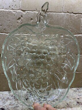 Vintage Indiana Glass Grape Cluster Bowl 1970
